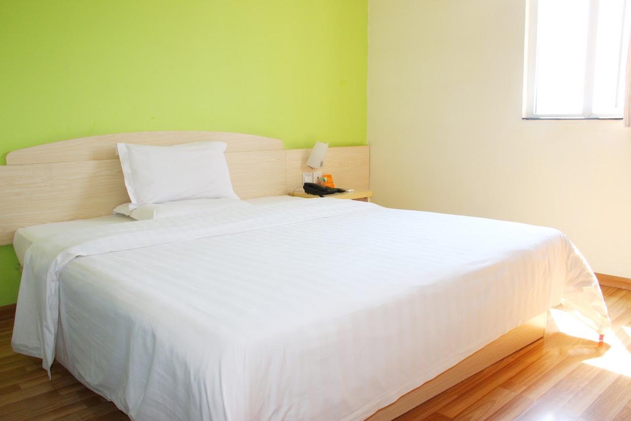 7Days Inn Qingdao Development Zone Jinshatan Экстерьер фото